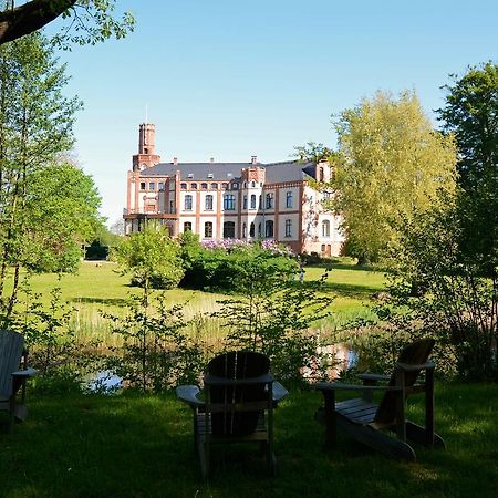 Hotel Schloss Gamehl Бенц Экстерьер фото