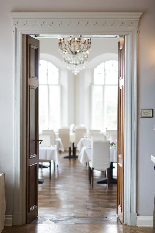 Hotel Schloss Gamehl Бенц Экстерьер фото