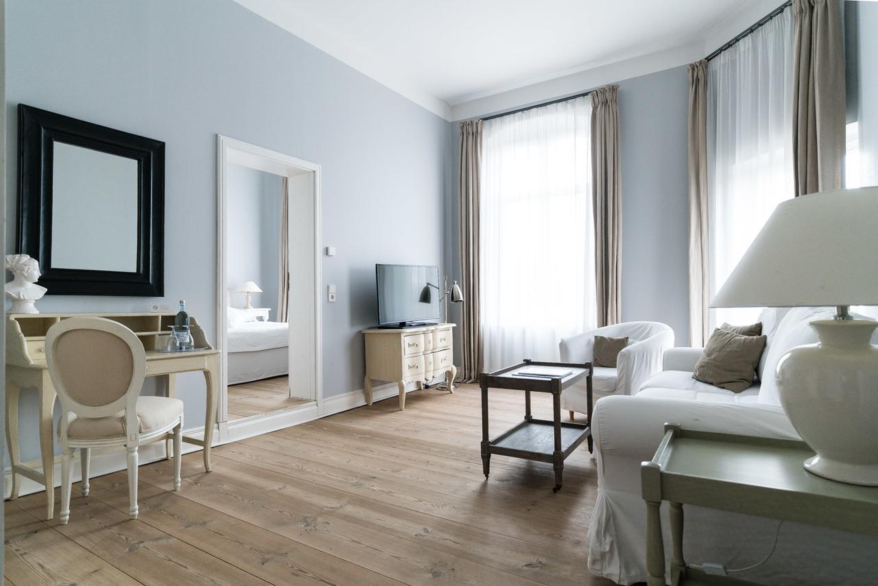 Hotel Schloss Gamehl Бенц Экстерьер фото